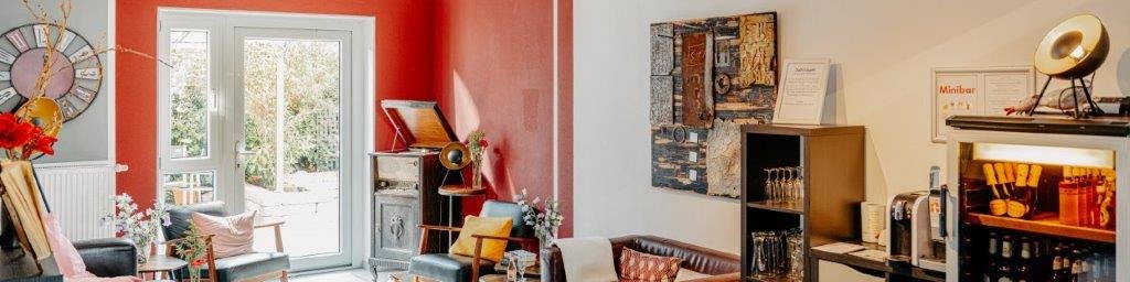 Lounge-01